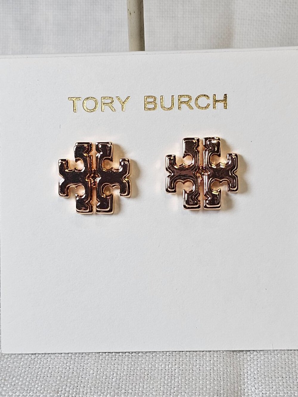 Tory Burch logo stud earrings 18k rose gold plated